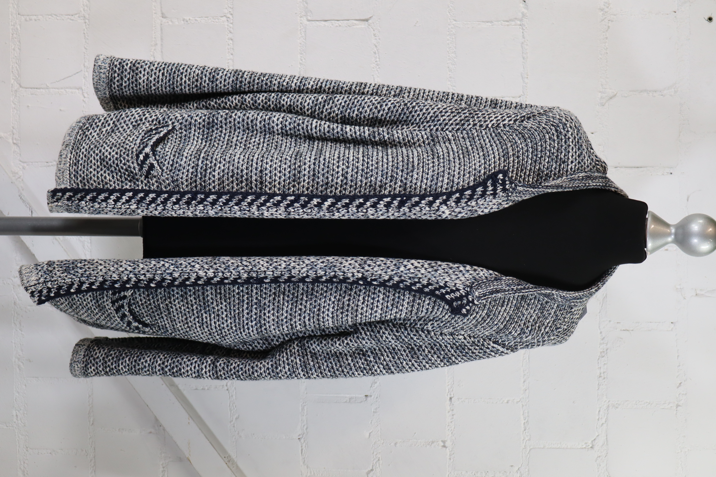 Brax Strickjacke Frontansicht